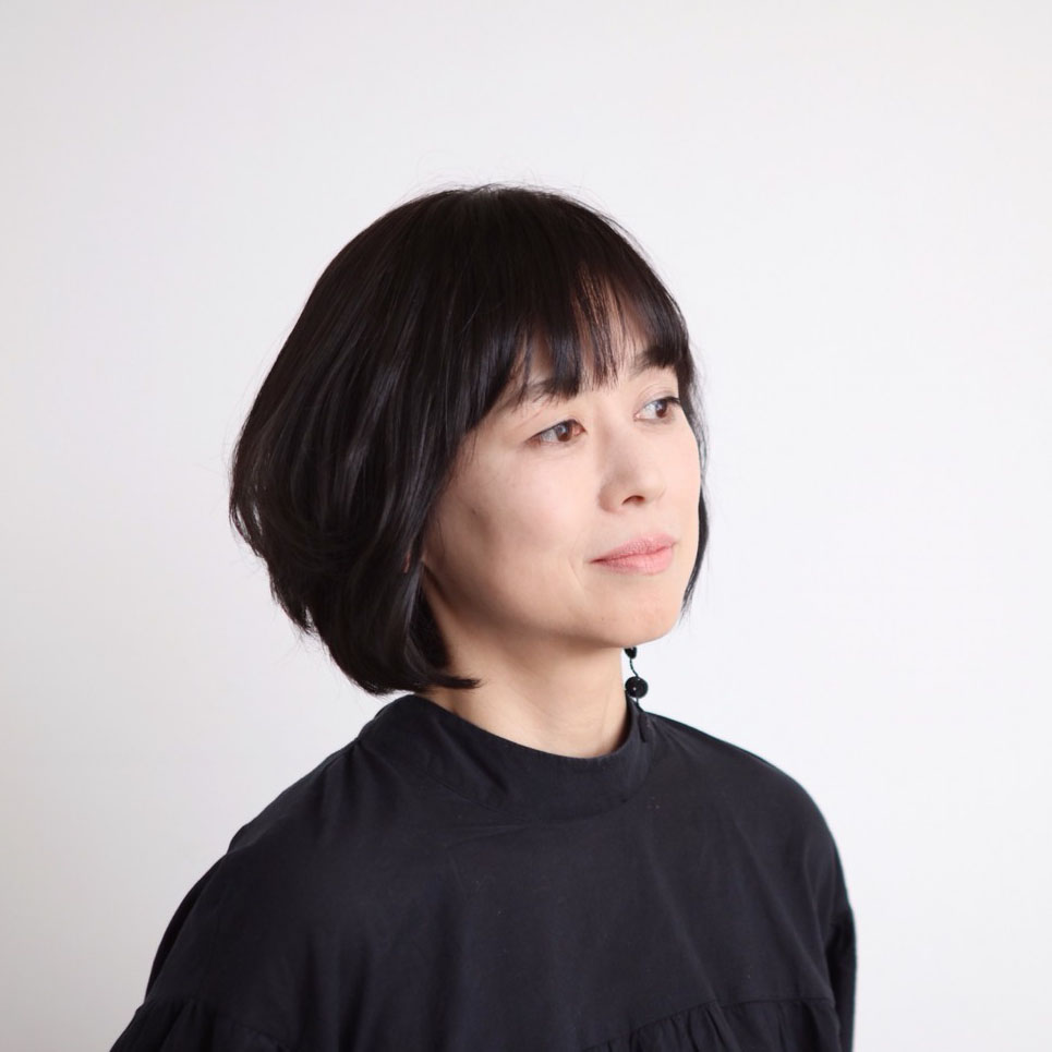緒方伶香